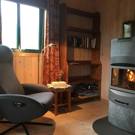 Reinunga Eco Hytta - Mountain Near Accessible Only By Train Or Bike Lodge Myrdal