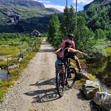 Lodge Reinunga Eco Hytta - Mountain Near Accessible Only By Train Or Bike *