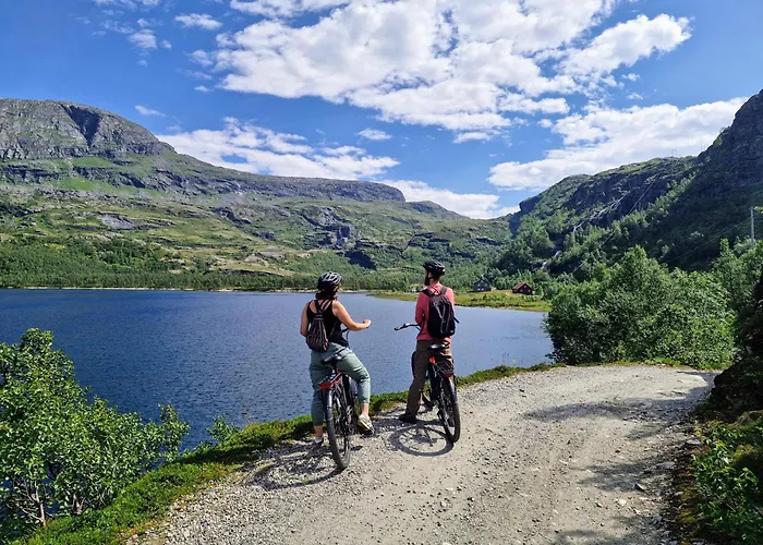 Chata Reinunga Eco Hytta - Mountain Near Accessible Only By Train Or Bike