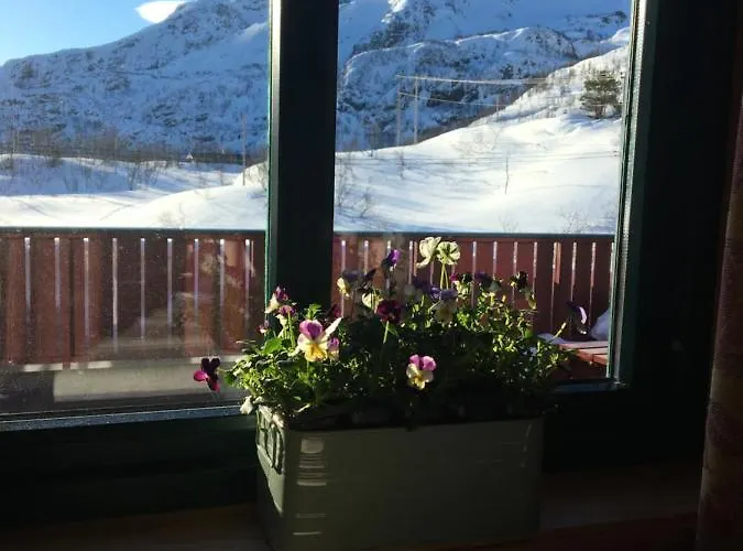 Reinunga Eco Hytta - Mountain Near Accessible Only By Train Or Bike